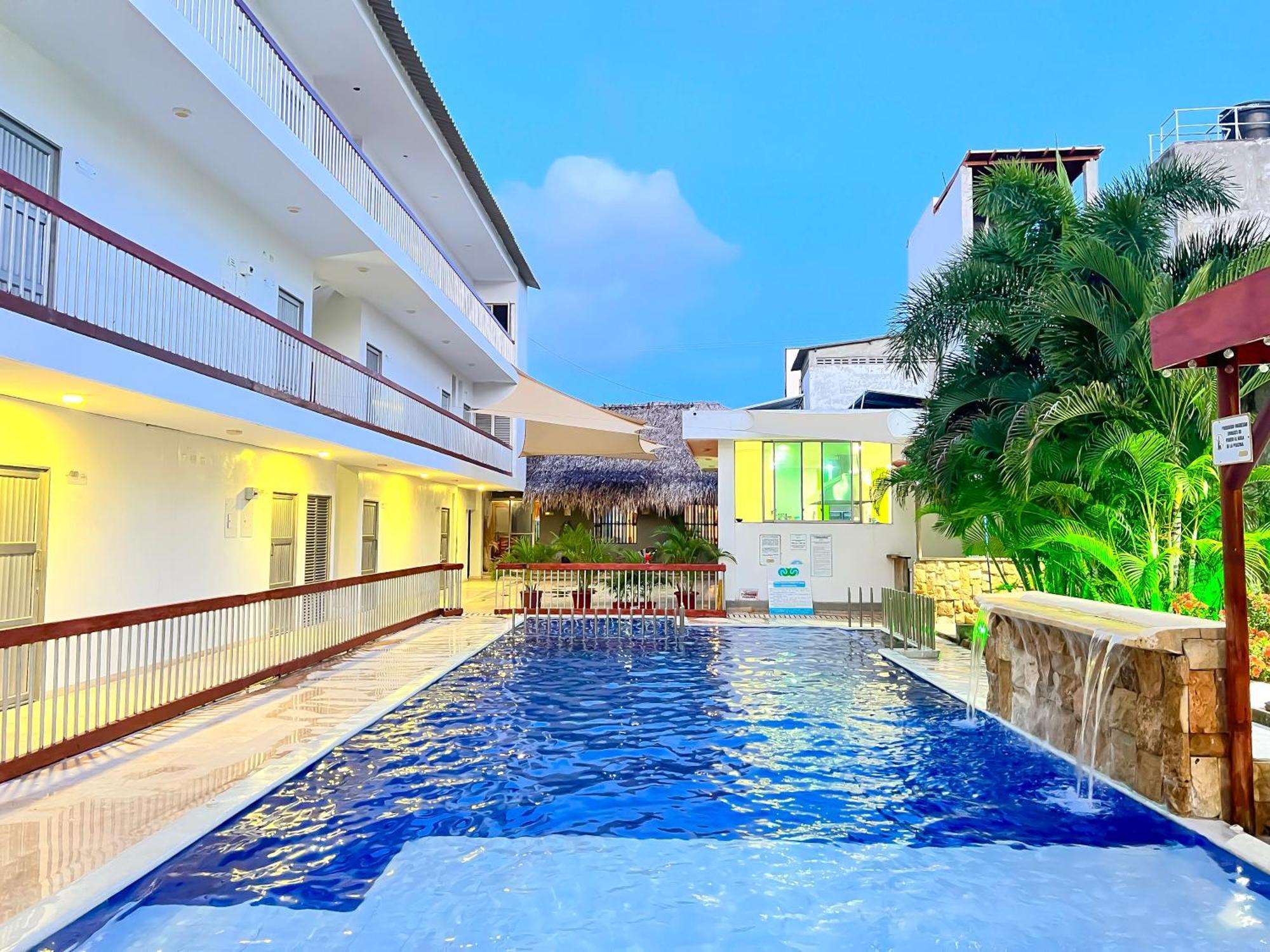 Awa De Mar Aparthotel